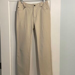 Eric Jeans 5 Pocket Khaki SZ 2 Straight Leg Mid Rise Stretch
No Stains or Flaws